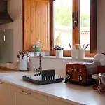 Renovated Wine Press House - With Pool 펜션 *