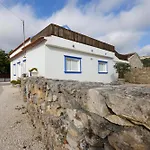 Renovated Wine Press House - With Pool * Porto de Mós