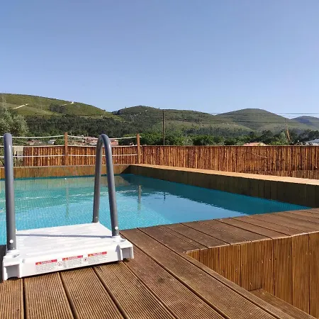 Renovated Wine Press House - With Pool * Porto de Mos (Leiria)