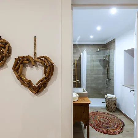 Holiday home Renovated Wine Press House - With Pool Porto de Mos (Leiria)