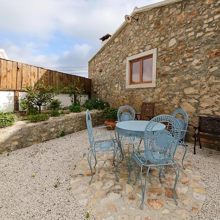 Renovated Wine Press House - With Pool *