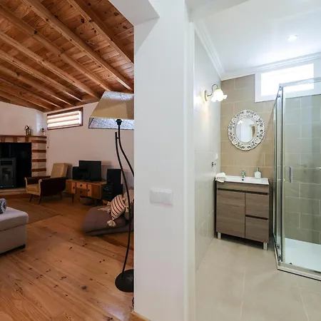 Renovated Wine Press House - With Pool Porto de Mos (Leiria)